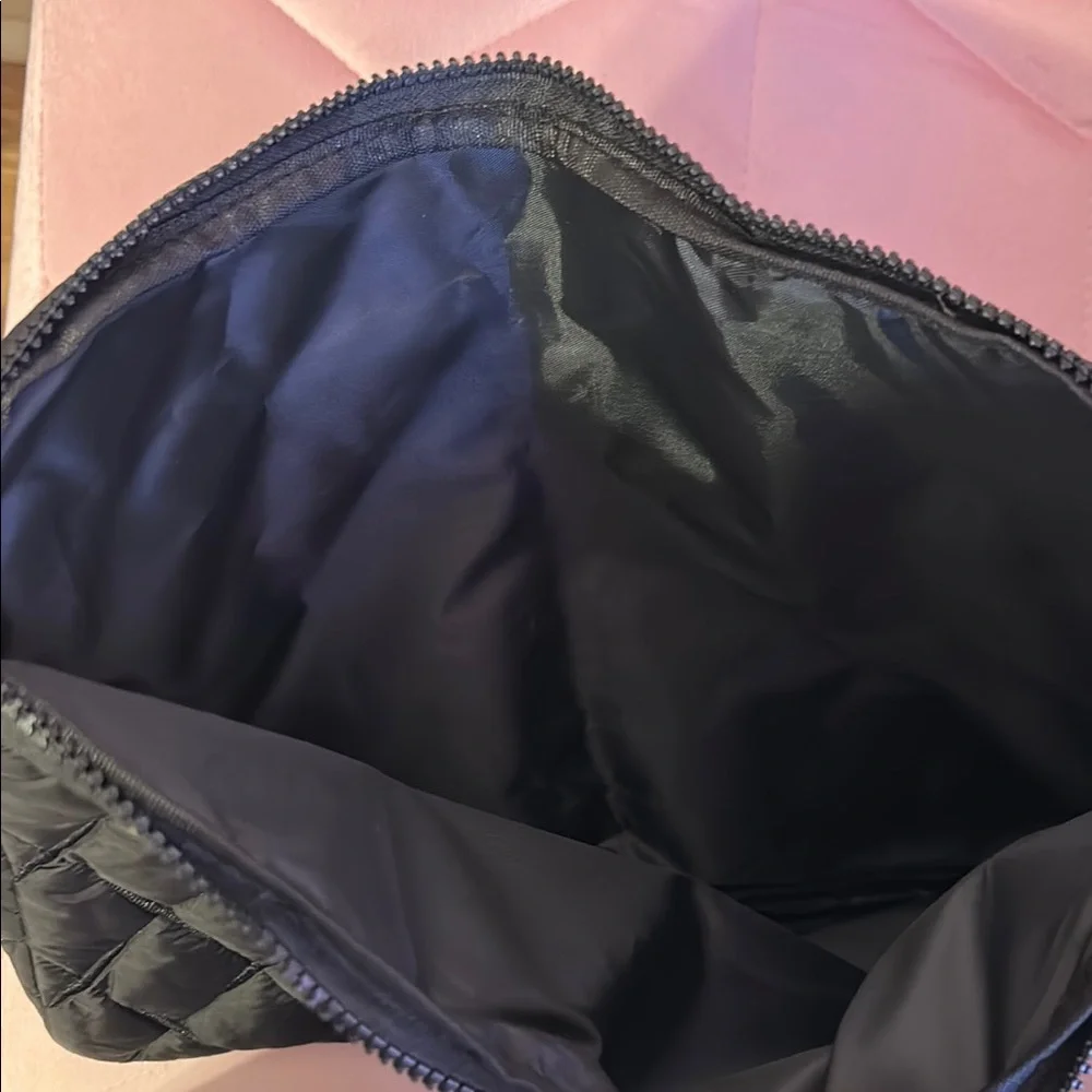 Quilted Black Laptop Sleeve